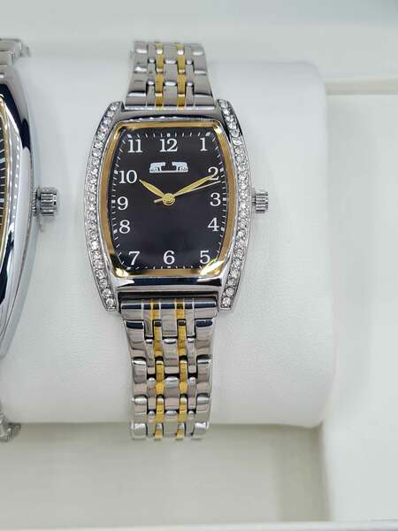 Set cadou ceas clasic pentru el și ea Matteo Ferari argintiu/auriu MF017