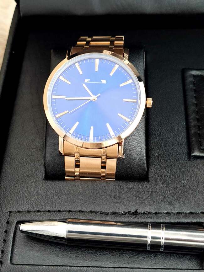 Set bărbătesc Cadou Matteo Ferari, Ceas, Butoni si pix metalic MF068B110G