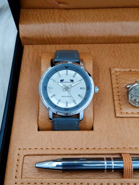 Set bărbătesc Cadou Matteo Ferari, Ceas, Butoni si pix metalic MF021B110G